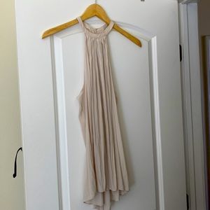 Rammy Brook. Penny open back size M color Fog. Back pleat top.